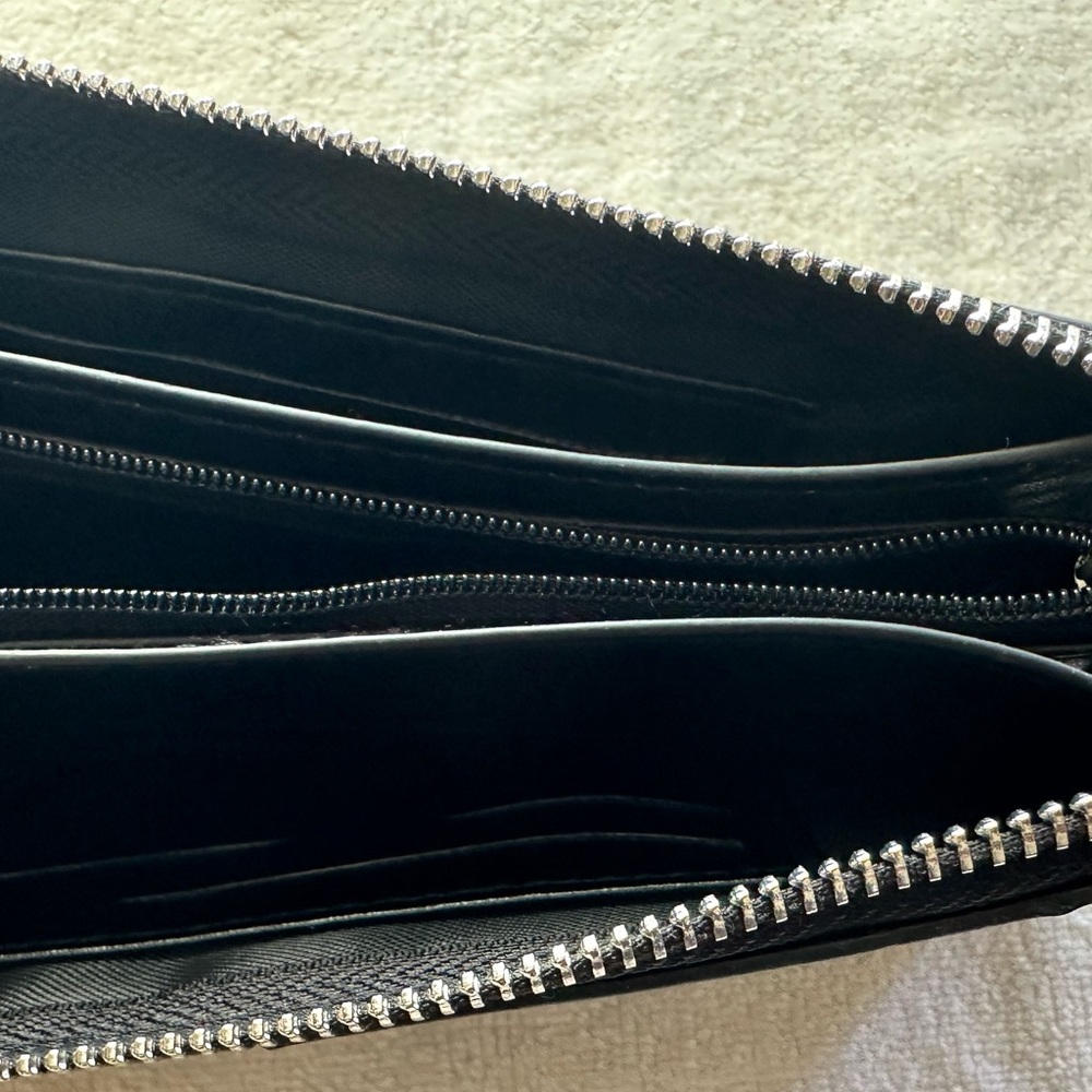 Wristlet - Picture 3 of 7
